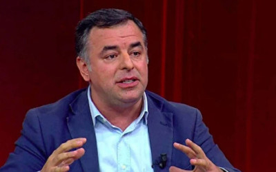 Barış Yarkadaş: Herkes yolsuzlukları savunmaya mecbur mu?