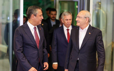 Özgür Özel'e soğuk duş! Mansur Yavaş da partisini seçti, kimler CHP'de kalacak?
