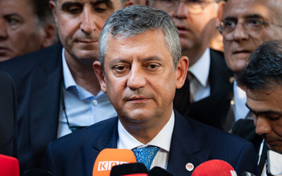 Yeni Parti'nin adayı Ekrem İmamoğlu mu? Özgür Özel'den dikkat çeken açıklama