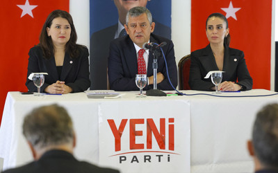 Özel'den Yeni Parti amblemi hakkında ilginç savunma! "Bizim logomuz değil"