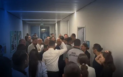 Üsküdar Belediyesi'nde başkanvekili seçiminde gerginlik! Küfürler havada uçtu