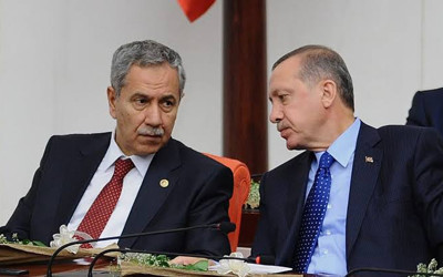 Sistemi düzeltin, liyakate ve istişareye önem verin! Arınç'tan AK Parti'ye 25. yıl eleştirisi