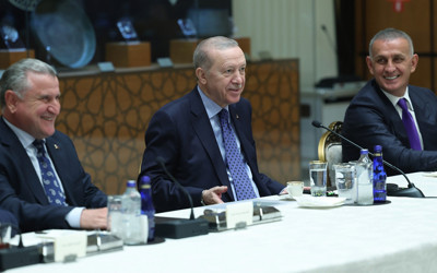 Cumhurbaşkanı Erdoğan, Süper Lig'e yükselen takımları kabul etti
