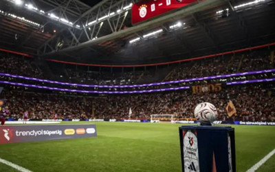 Galatasaray’da ilk haftadan 'yönetim istifa' sesleri