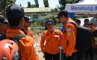 Endonezya'da 7,7 büyüklüğünde deprem: Ölü sayısı 51'e yükseldi