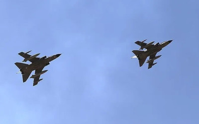 Romanya semalarında hareketli anlar! Savaş uçakları havalandı