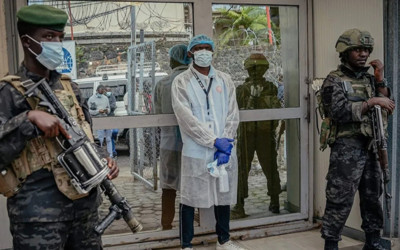 Ebola korkunç boyuta ulaştı! O ülkede yarım saatte bir kişi ölüyor...