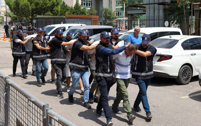 Yeni Partili Melih Meriç'i bıçaklayan saldırgan bakın ne dedi! 5 şüpheli adliyeye sevk edildi