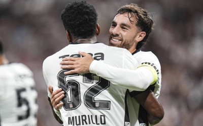 Beşiktaş Avrupa Ligi'nin kapısını araladı