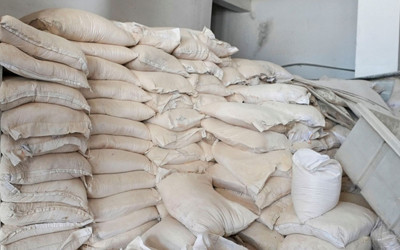 Mersin'de mide bulandıran görüntü! Fabrikada ele geçirildi: 30 ton böceklenmiş un!