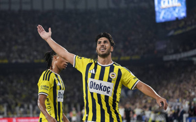 Fenerbahçe Kadıköy'de Konyaspor'u farklı geçti