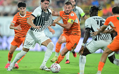 Beşiktaş, deplasmanda Alanyaspor'a 1-0 mağlup oldu
