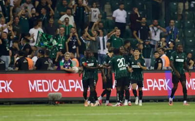 Kocaelispor, Amed'i 2 golle devirdi