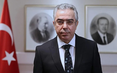 Mehmet Uçum’dan "yeni anayasa" mesajı: Referanduma sunulmalı