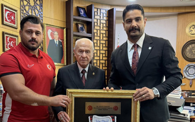 MHP lideri Devlet Bahçeli, Taha Akgül'ü kabul etti