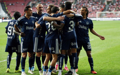 Fenerbahçe Samsunspor deplasmanında 2-0 kazandı