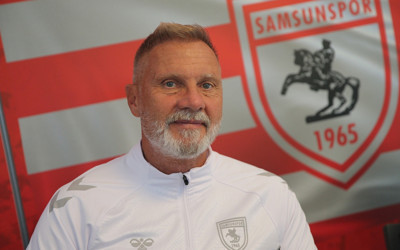 Samsunspor Teknik Direktörü Thorsten Fink: Fenerbahçe haklı bir galibiyet aldı
