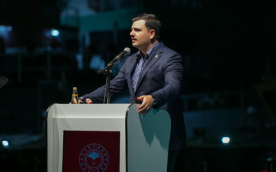 Eyyüp Kadir İnan: “Siz yeter ki üretin, engelleri biz aşarız