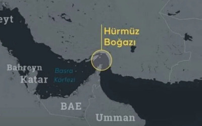 İran’dan Hürmüz Boğazı’nda ABD gemilerine füze saldırısı