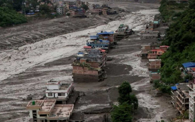Nepal'deki selde hayatını kaybedenlerin sayısı 1050'ye yükseldi