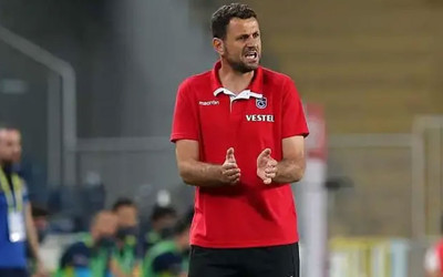 Trabzonspor'dan teknik direktör açıklaması!