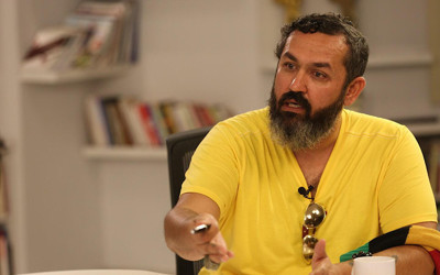 İnternethaber’in seyahat yazarı Alper Tekbaş kimdir?