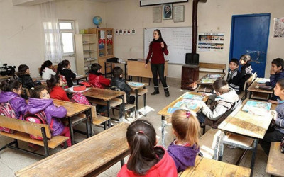 Atama bekleyen öğretmenlerin gözü ilçe milli eğitimlerde! Ücretli öğretmenlik başvuru sonuçları açıklandı mı, ne zaman açıklanacak?