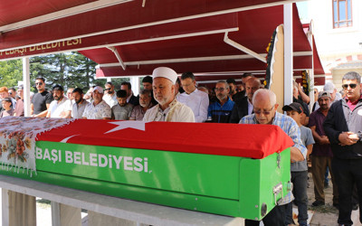 Gemi kazasında ölen Elmas Demir'in cenazesi Eskişehir'de toprağa verildi