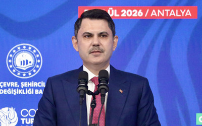 Plastik kirliliğine karşı mücadele sürüyor! Bakan Kurum: 128 tesise 219 milyon lira ceza kestik, 21 tesisi kapattık