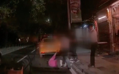 İstanbul'da iki yolcusunu darbeden taksici yakalandı