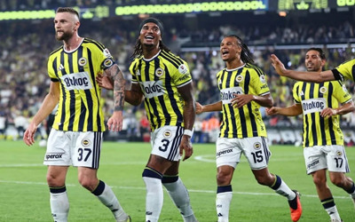 Fenerbahçe’de ayrılıklar bitmedi! 8,3 milyon euroluk yıldız gidiyor, yeni takımı belli oldu