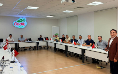Gedik Piliç aylık değerlendirme toplantısı gerçekleştirdi