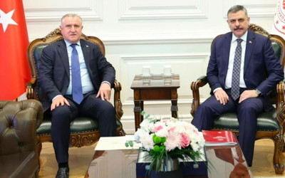 Bakanlar Çiftçi ve Bak valilerle 'Yurt Güvenliği' toplantısına katıldı