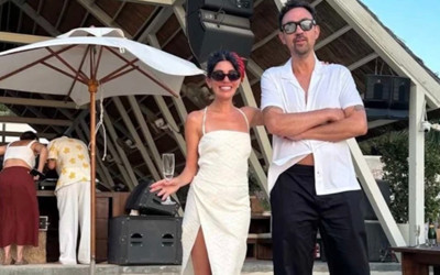 Ceren Moray'dan eşine romantik sürpriz! İlk yıllarını böyle kutladı...