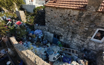 Muğla Datça'yı kötü koku sardı! Müstakil evden 5 ton atık çıktı...
