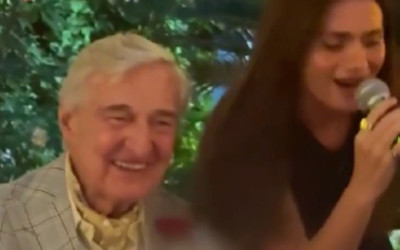 95 yaşındaki Rahmi Koç'tan eğlenceli görüntüler! Ablasının doğum gününde piste çıktı...