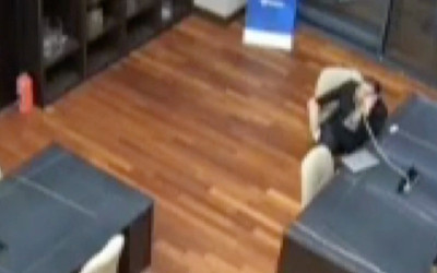 Okan Karacan bilgisiyar çalarken kameraya yakalandı iddiası işte o görüntü
