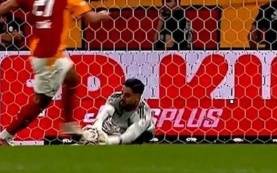 Galatasaray’ın golü VAR’dan döndü, Okan Buruk çıldırdı