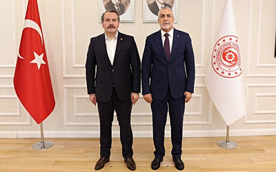 Bakan Işıkhan Memur-Sen'le görüştü, seyyanen zam, 3600 ek gösterge...