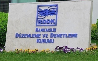 İran bankası Bank Mellat'ın Türkiye'deki faaliyet izni kaldırıldı