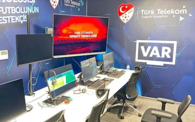 Süper Lig VAR kayıtlarında ne var? Galatasaray, Fenerbahçe ve Beşiktaş maçlarındaki tartışmalı pozisyonlar