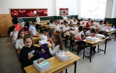 Kasım tatili ne zaman başlıyor? 2026-2027 MEB ara tatil, sömestr ve yaz tatili tarihleri