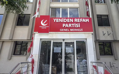 Yeniden Refah Partisi'nde istifa depremi: Ayrılığın sebebi belli oldu