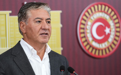 Yeni Parti'den fon soruşturmalarına ilişkin açıklama