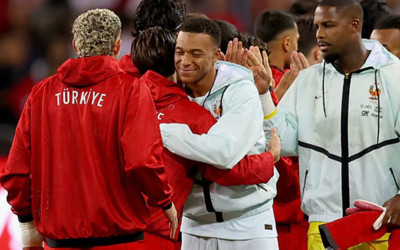 Fransa maçında Mbappe'nin Arda Güler'e yaptığı pes dedirtti