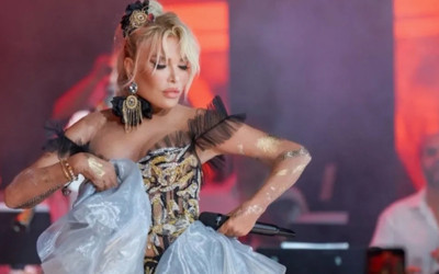Ajda Pekkan'dan Bursa çıkarması! Konser öncesi yeni şarkısını söyledi...