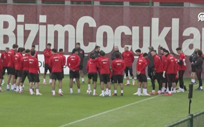 A Milli Takım'da sakatlık şoku! Futbolcu antrenmana çıkmadı