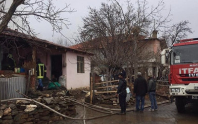 Denizli'de feci olay! Yangın çıkan evde yatağa bağımlı kişi hayatını kaybetti