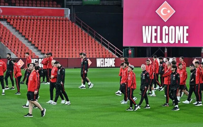 TFF, milli takım kafilesinin sorun yaşamadan Liege Havalimanı'ndan çıktığını açıkladı