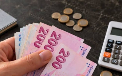 Milyonlarca emeklinin gözü zam haberinde! SSK, Bağ-Kur ve memur emeklisine ek zam yapılacak mı?